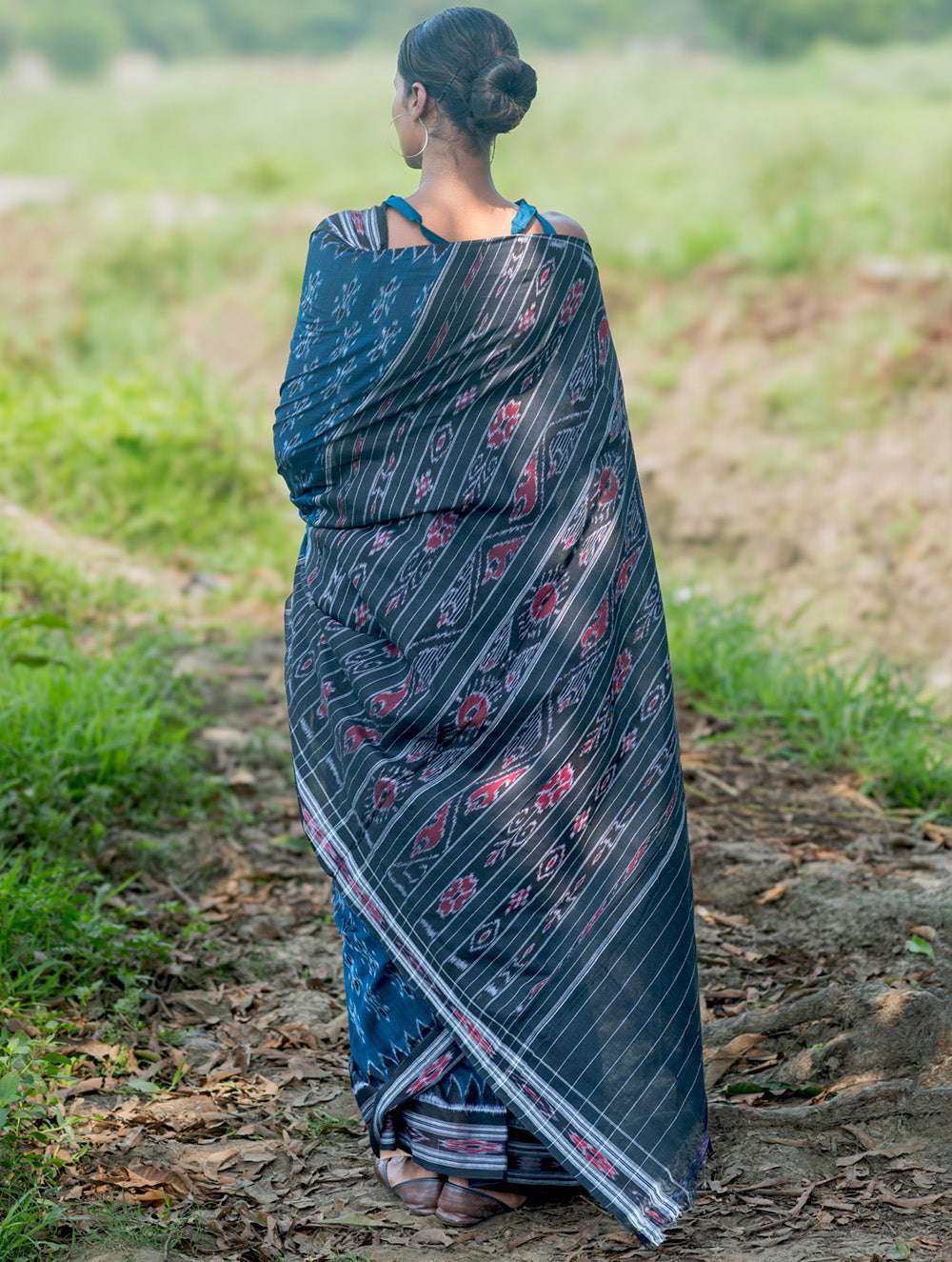 Sambalpuri Handwoven Ikat Soft Cotton Saree - Neel Nishith