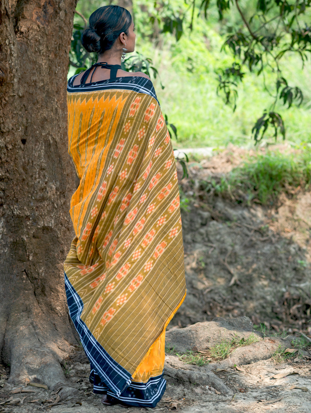 Sambalpuri Handwoven Ikat Soft Cotton Saree - Kanak Tarang