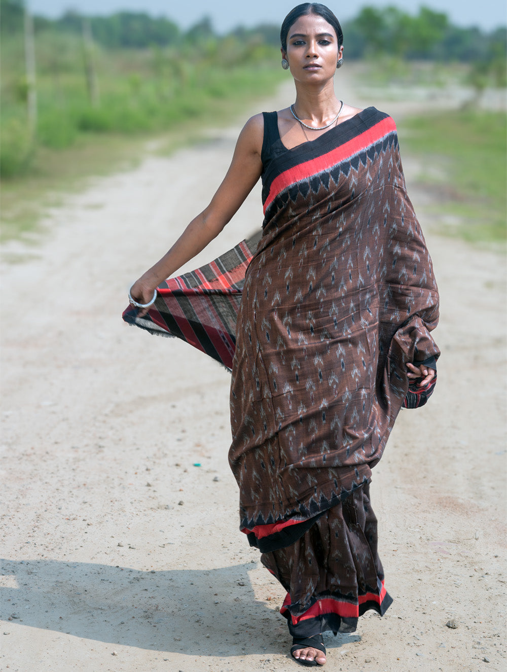Sambalpuri Handwoven Ikat Soft Cotton Saree - Man Kasturi