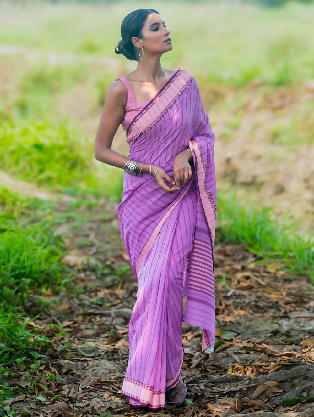 Bengal Weaves. Handwoven Cotton Saree - Lavender Rekha
