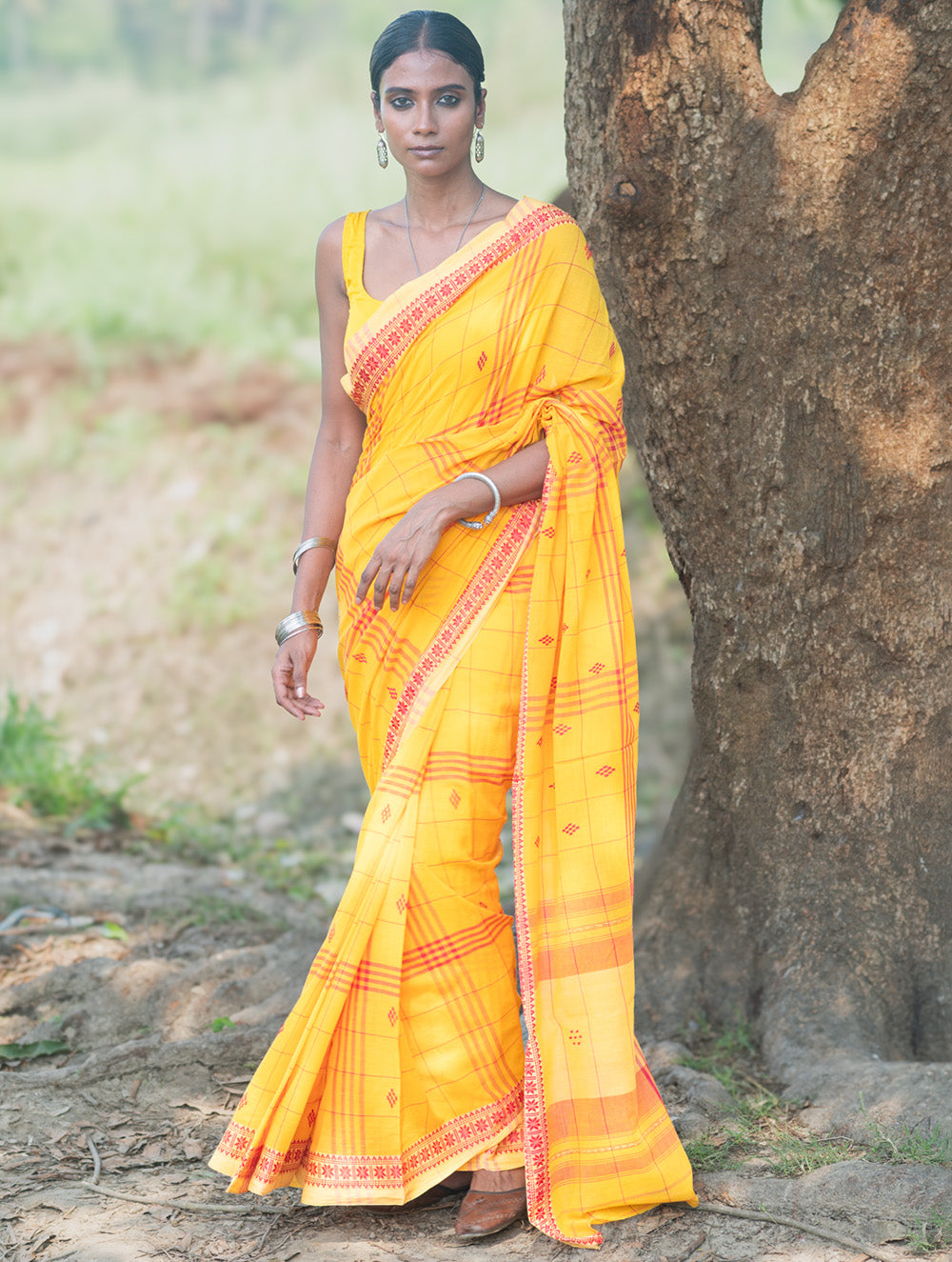 Bengal Weaves. Handwoven Cotton Saree - Surajmukhi