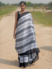 Bengal Weaves. Handwoven Cotton Saree - Chandrima
