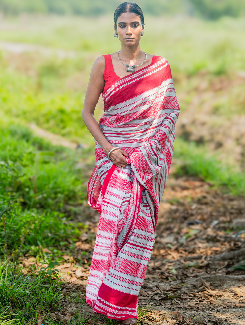 Bengal Weaves. Handwoven Cotton Saree - Lal Chand