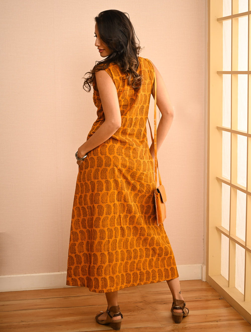 Cool Classics. Bagh Hand Block Printed Easy Dress - Yellow Paisley