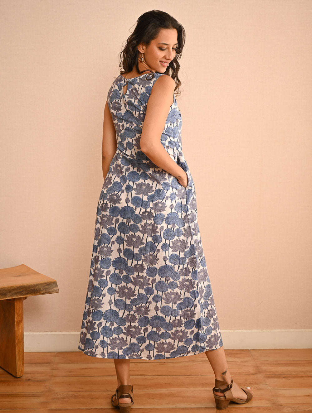 Cool Classics. Sanganer Hand Block Printed Easy Dress - White Lotus