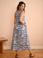 Cool Classics. Sanganer Hand Block Printed Easy Dress - White Lotus