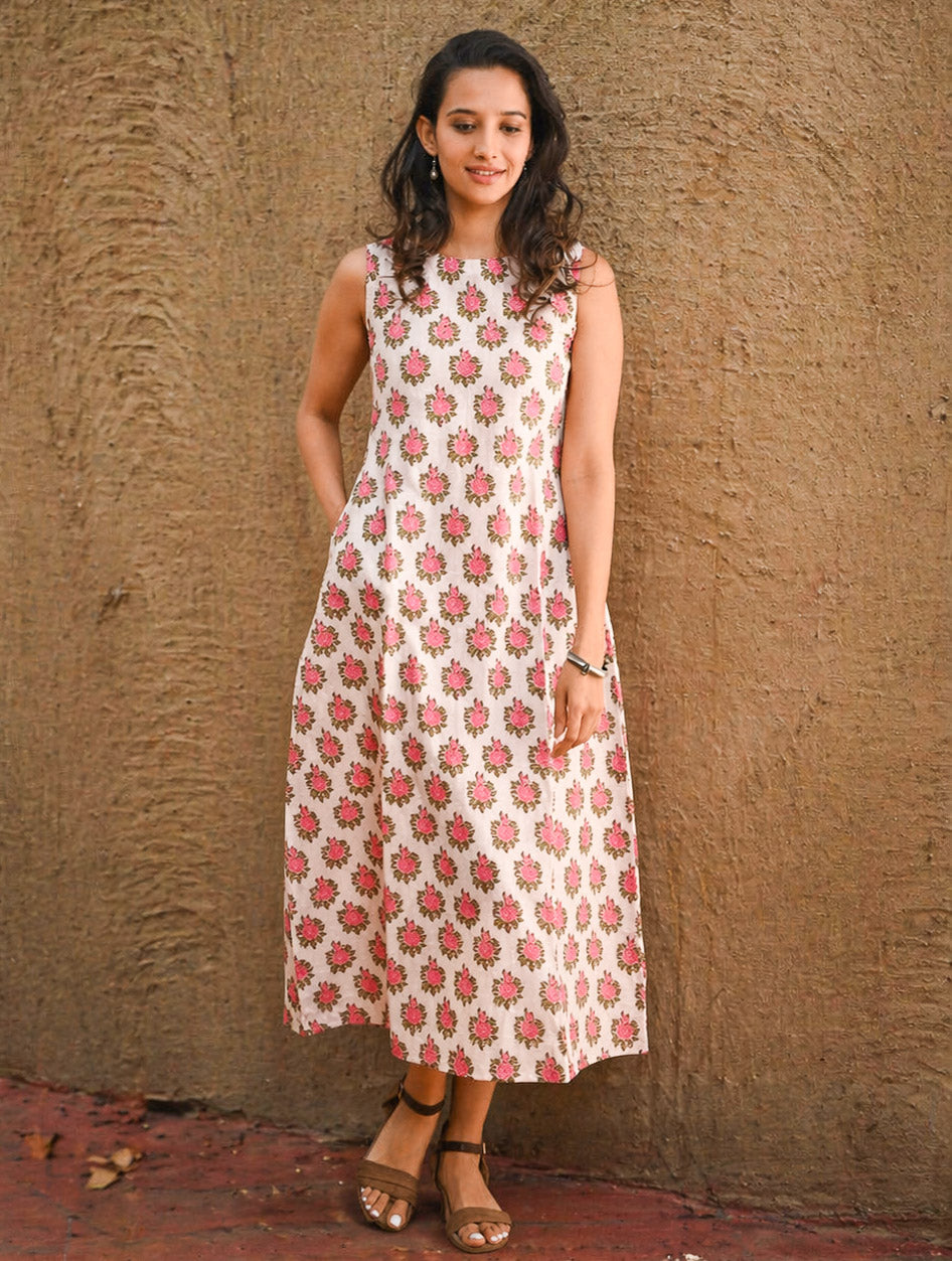 Cool Classics. Sanganer Hand Block Printed Easy Dress - White Roses