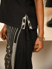 Work Chic. Handwoven Kashida Pattu Wrap Set - Blacks & Whites
