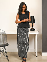 Work Chic. Handwoven Kashida Pattu Wrap Set - Blacks & Whites