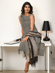 Work Chic. Hand Block Printed Bagru Kurta Set - Stripes & Florets (3 pc set)
