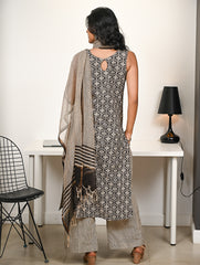 Work Chic. Hand Block Printed Bagru Kurta Set - Ornate Stripes (3 pc set)