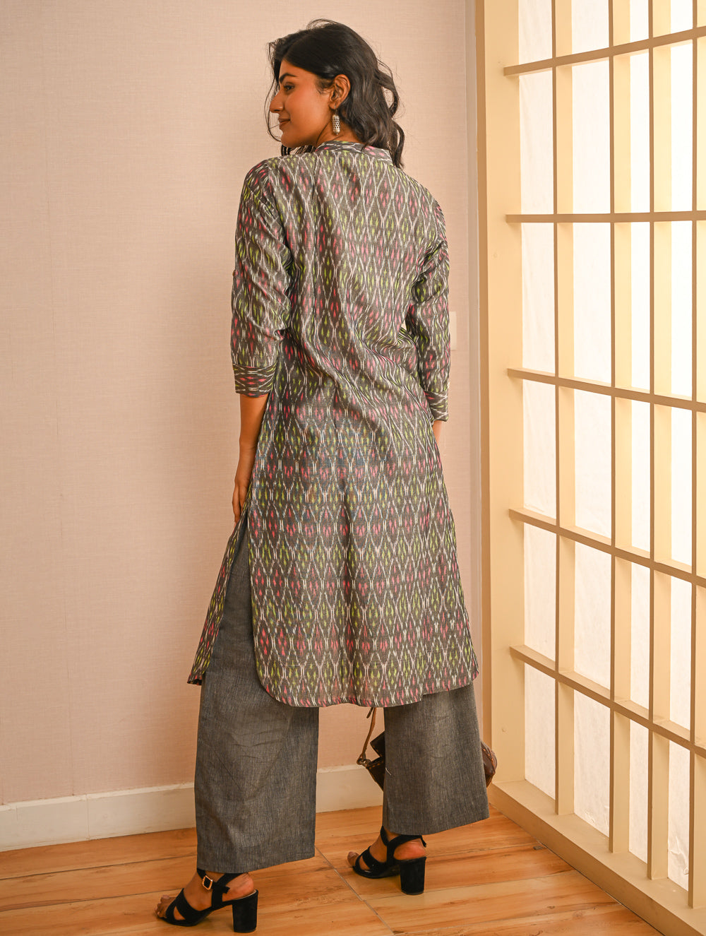 Work Chic. Handwoven Ikat Shirt & Palazzo Set - Grey Aztec (Set of 2)