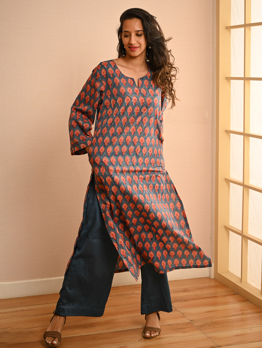 Work Chic. Sanganer Block Printed Loose Fit Cotton Kurta Set - Teal Motifs (Set of 2)