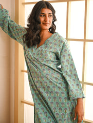 Work Chic. Sanganer Block Printed Loose Fit Cotton Kurta Set - Turquoise Motifs (Set of 2)