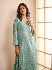 Work Chic. Sanganer Block Printed Loose Fit Cotton Kurta Set - Turquoise Motifs (Set of 2)