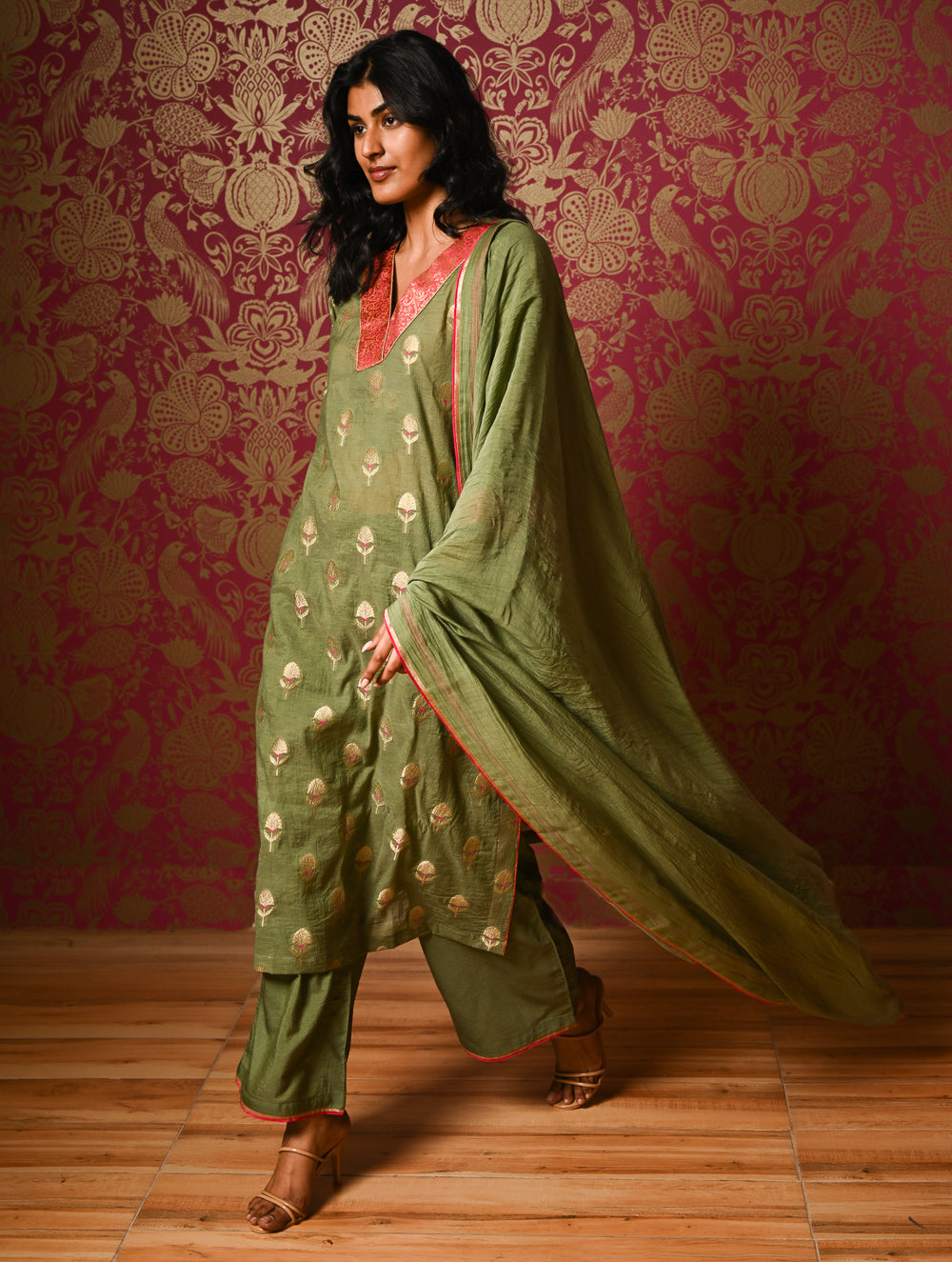 Light Festive. Soft Benarasi Kurta Set - Forest Flora ( 3 pc set)