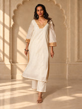 Light Festive. Elegant Kerala Kasavu Kurta Set - Golden Cream (2 pc set)