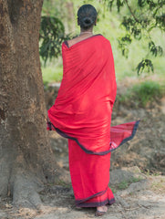 Bengal Weaves. Handwoven Soft Cotton Saree - Crimson Flow