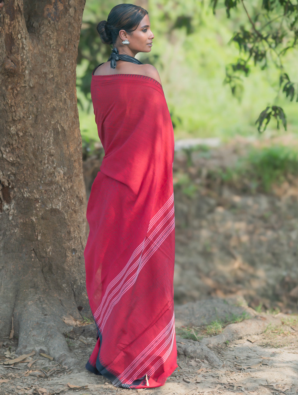 Bengal Weaves. Handwoven Soft Cotton Saree - Ruby Rose