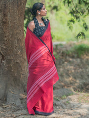 Bengal Weaves. Handwoven Soft Cotton Saree - Ruby Rose