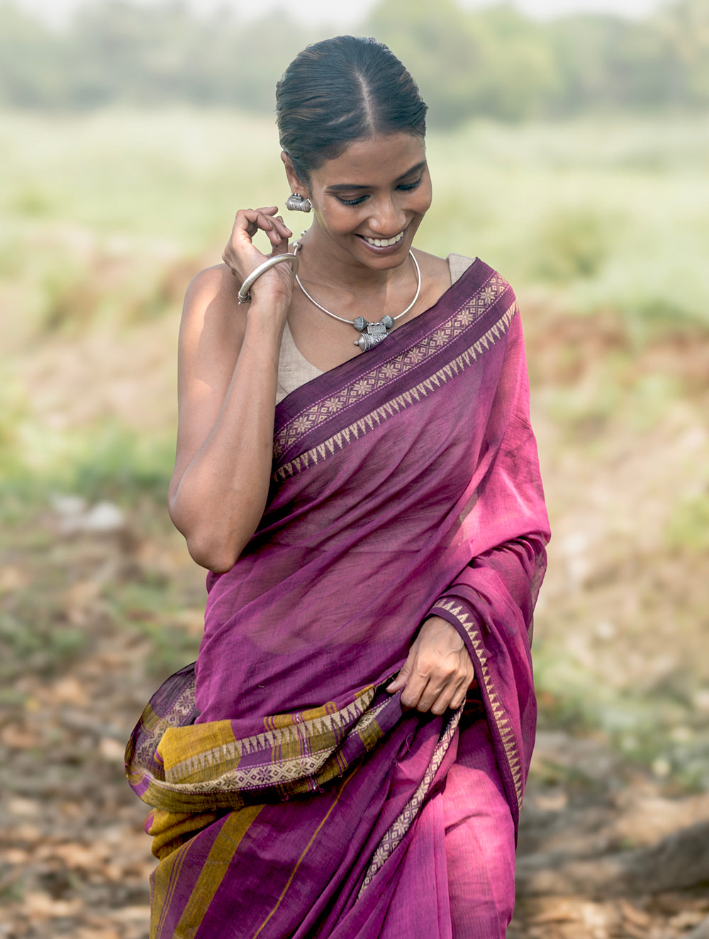 Bengal Weaves. Handwoven Soft Cotton Saree - Mulberry Borders