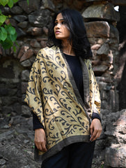 Light & Elegant. Handcrafted Silk Batik Stole - Charcoal Vines