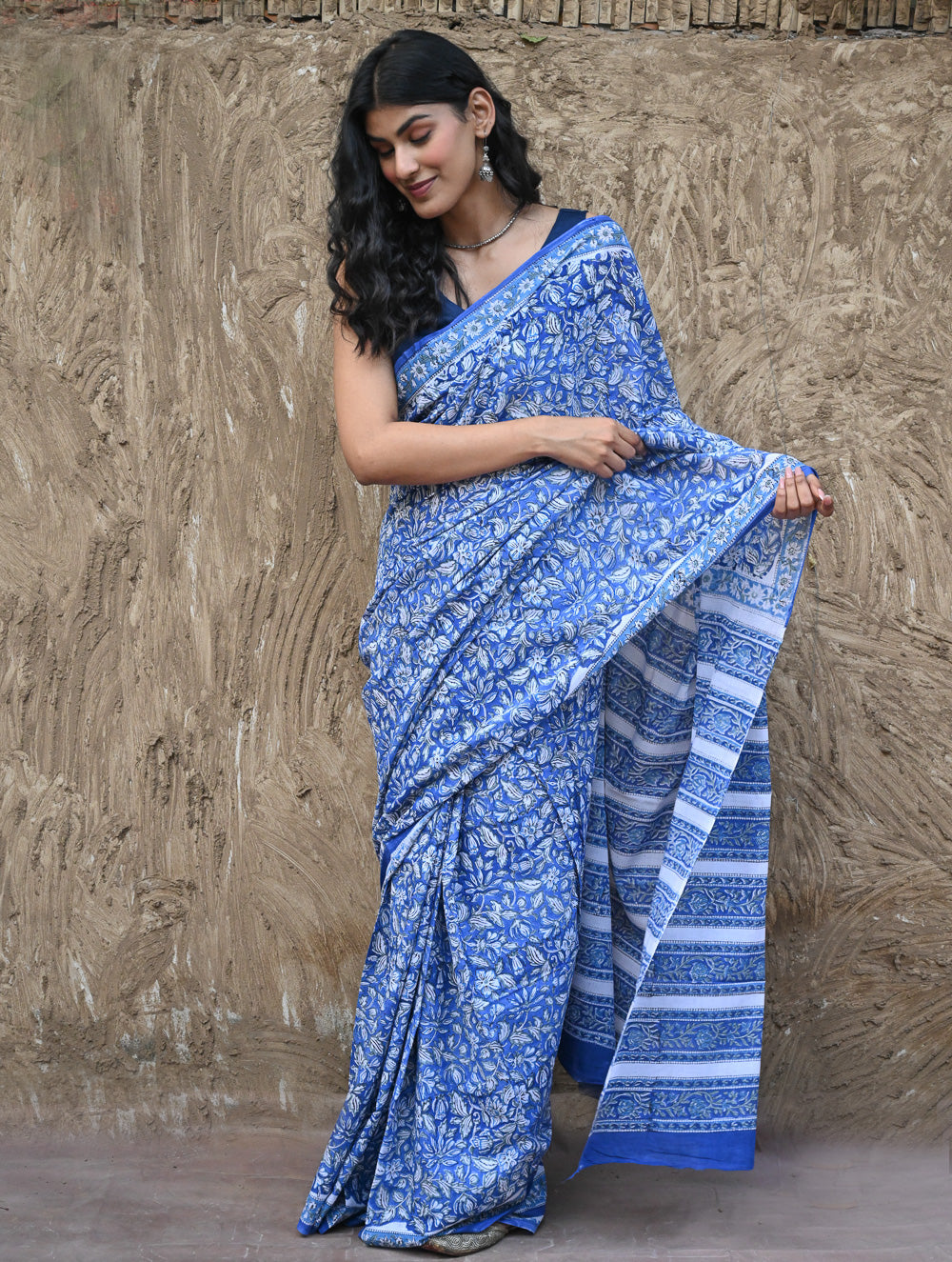 Sanganer Summers. Hand Block Printed Maheshwari Mul Cotton Saree - Vanaja