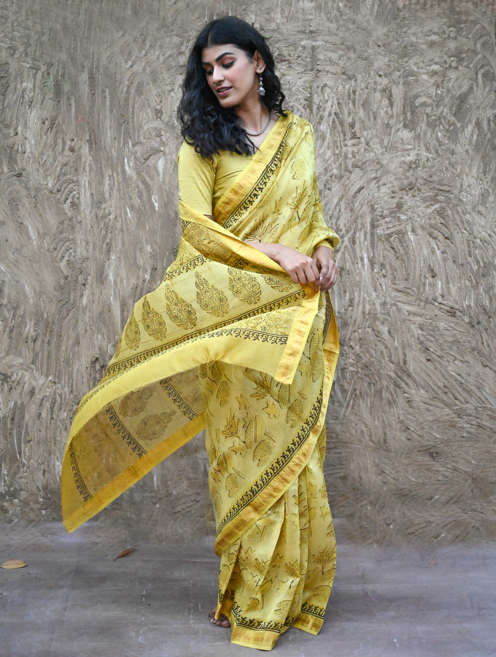 Sanganer Summers. Hand Block Printed Maheshwari Silk Cotton Saree - Pankaja