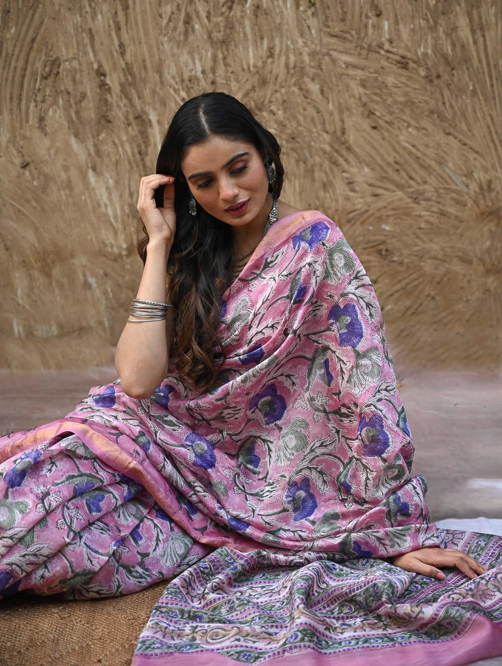 Sanganer Summers. Hand Block Printed Maheshwari Silk Cotton Saree - Mauve Florals