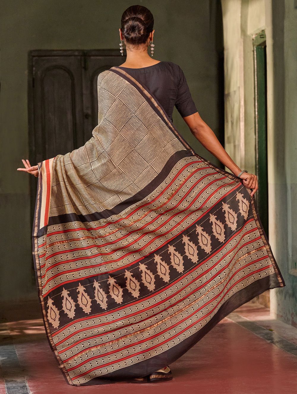 Bagru Statements: Striking Bagru Hand Block Printed Chanderi Saree - Linear Grids