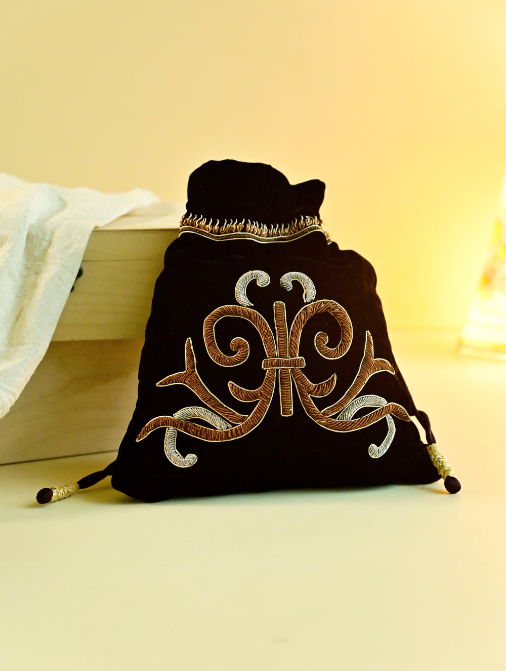 Shahi Nazakat. Zardozi & Resham Embroidered Evening Potli Bag - Zareen