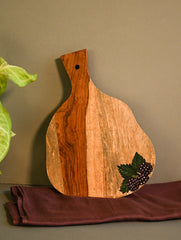 The Pahadi Serveware: Handmade Uttarakhand Wooden Cheese Board- Lush Berries