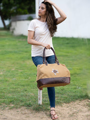 The Kantha & Canvas Duffle Bag - Khakhi Turtle