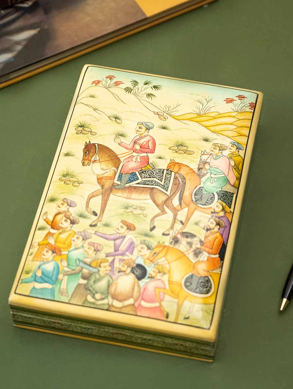 The Shahi Collection. Exclusive, Fine Kashmiri Art Decorative Box - Expedition