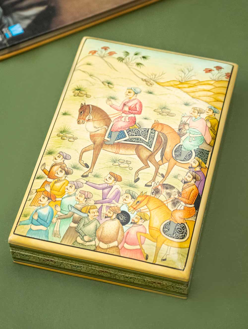 The Shahi Collection. Exclusive, Fine Kashmiri Art Decorative Box - Expedition