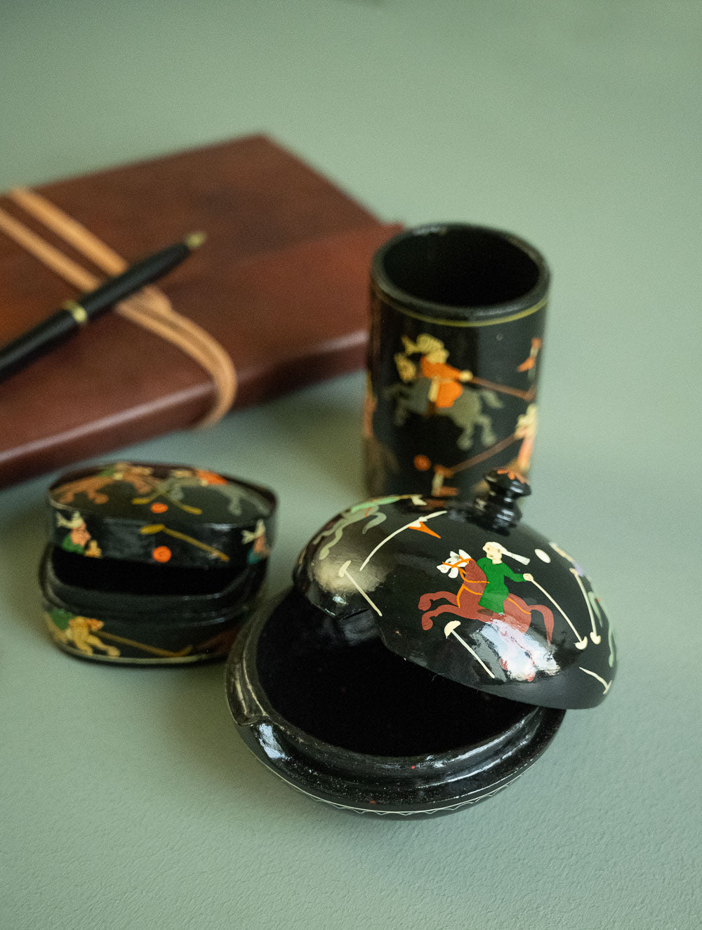 The Shahi Collection. Exclusive, Fine Kashmiri Art Decorative Desk Set - Polo in Black (Set of 3)