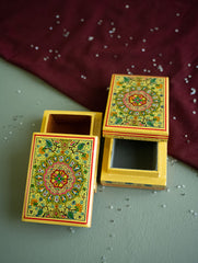 The Shahi Collection. Exclusive, Fine Kashmiri Art Utility Boxes - Gulnaar (Small, Set of 2)