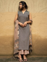 The Work Edit. Bagru Hand Block Printed Cotton Full Kurta Set - Black Buds (3 pc set)