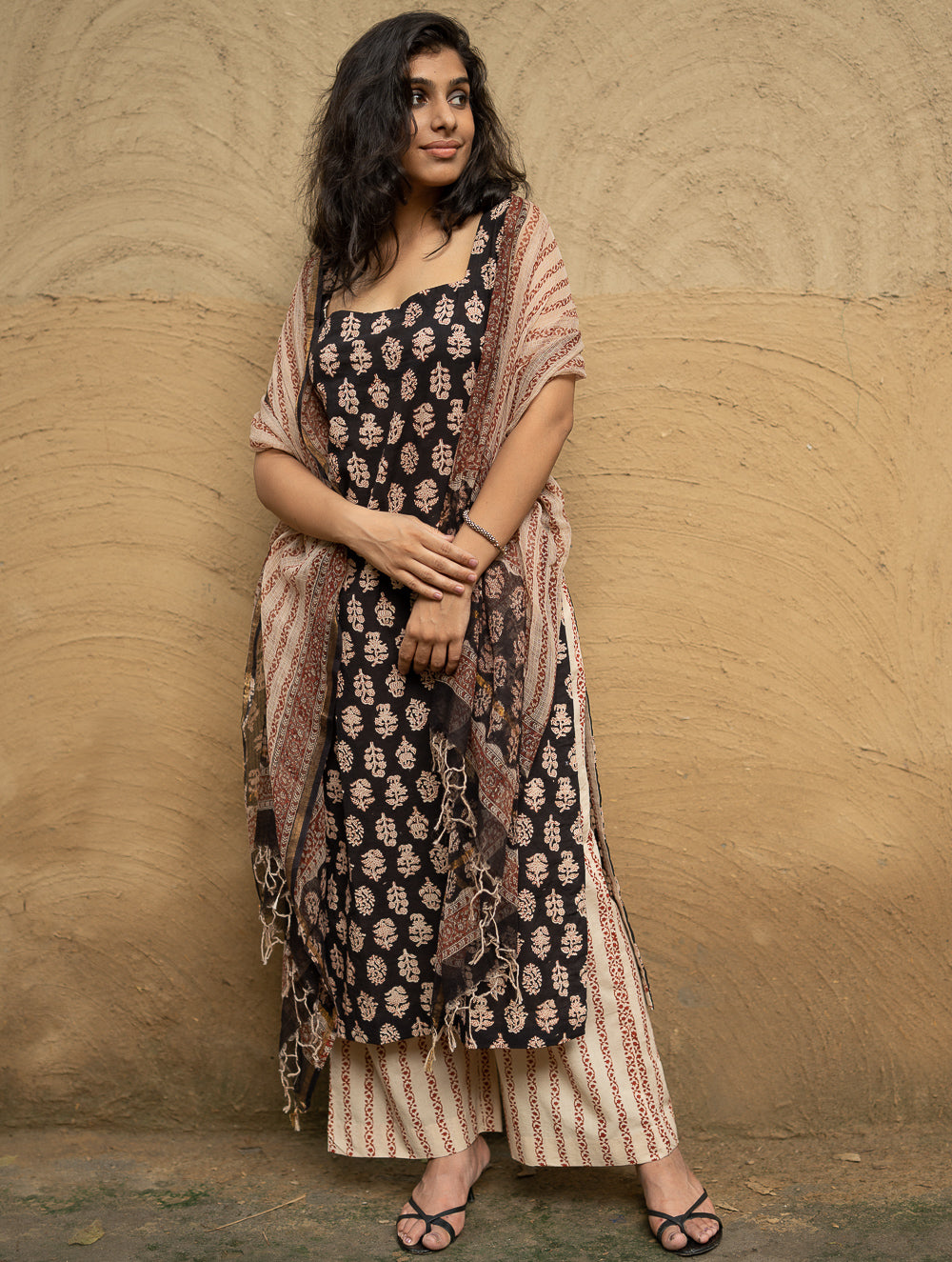 The Work Edit. Bagru Hand Block Printed Cotton Full Kurta Set - Black Floral (3 pc set)