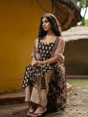 The Work Edit. Bagru Hand Block Printed Cotton Full Kurta Set - Black Floral (3 pc set)