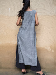 The Work Edit. Handwoven Kashida Pattu Kurta - Black Aztec