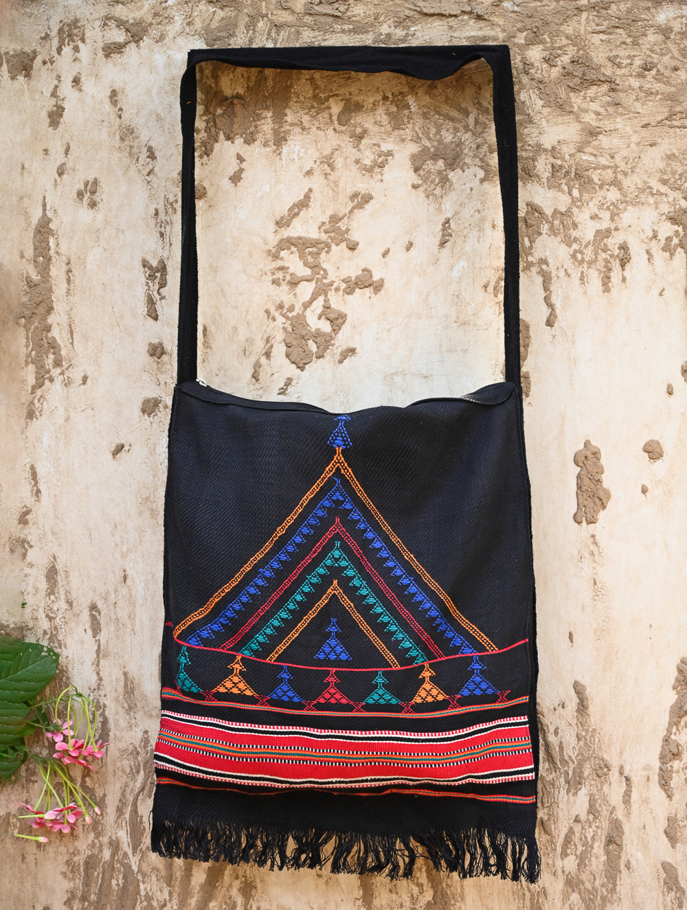 Handwoven Kashida Pattu Sling Bag - Black Hood