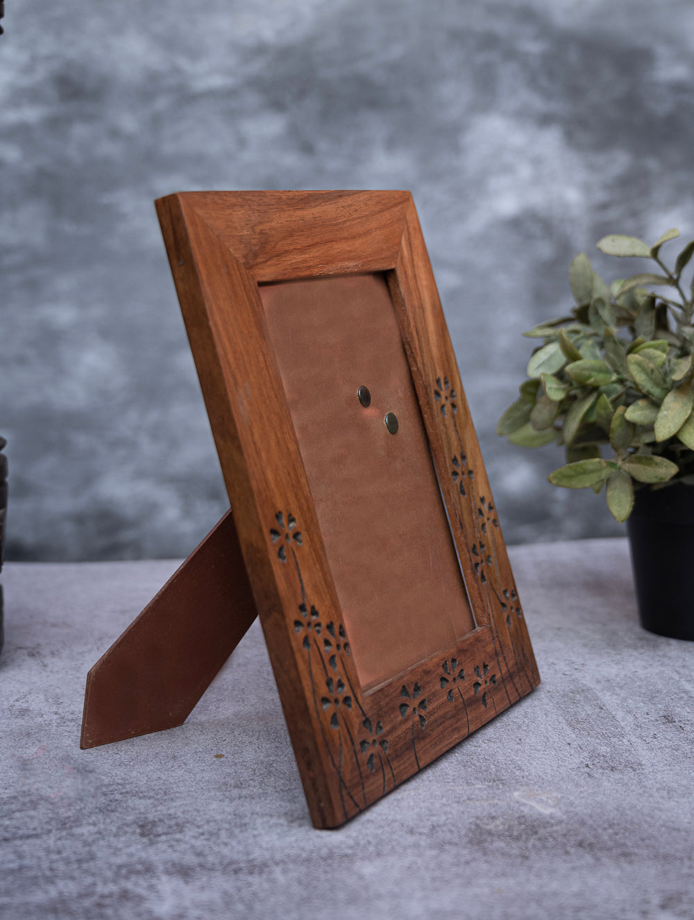 Wood Engraved Floral Photo Frame