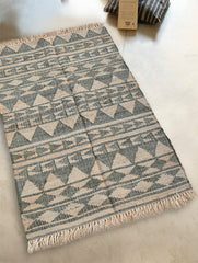 Exclusive Handmade Jute Mirzapur Dhurrie Rug - Olive Geometry