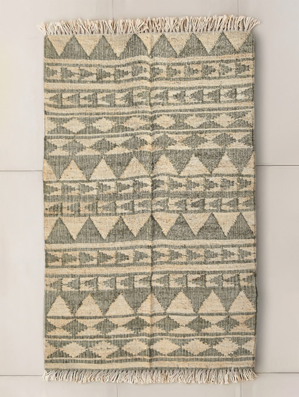 Exclusive Handmade Jute Mirzapur Dhurrie Rug - Olive Geometry