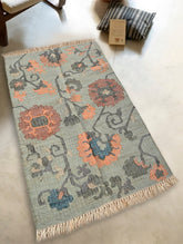 Exclusive Handmade Jute Mirzapur Dhurrie Rug - Sage Floral