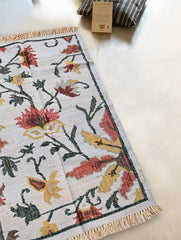 Exclusive Handmade Jute Mirzapur Dhurrie Rug - Snow Mist Garden