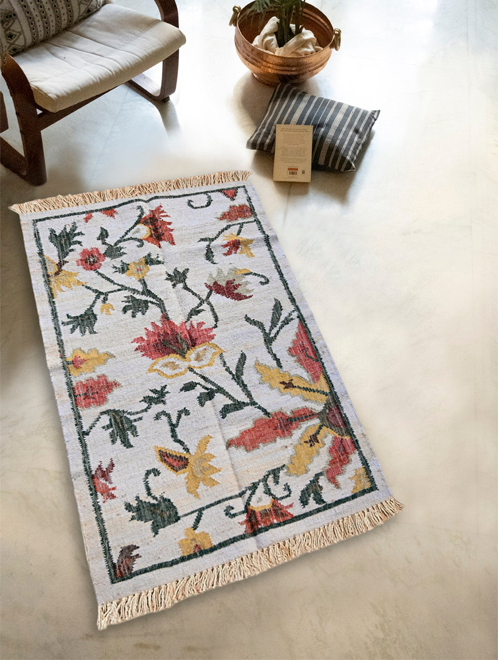 Exclusive Handmade Jute Mirzapur Dhurrie Rug - Snow Mist Garden