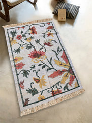 Exclusive Handmade Jute Mirzapur Dhurrie Rug - Snow Mist Garden