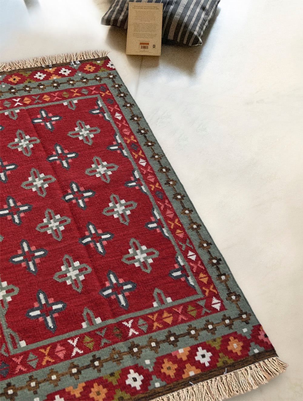 Exclusive Handmade Wool & Cotton Mirzapur Dhurrie Rug - Red Florets